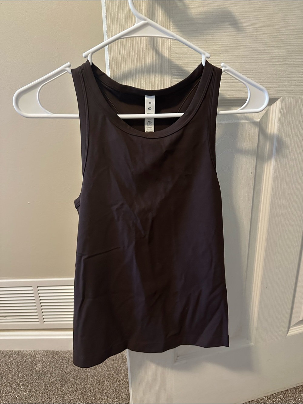 Lululemon Align Waist Length Racerback. Size 10 NWT. ESPRESSO - Picture 1 of 4